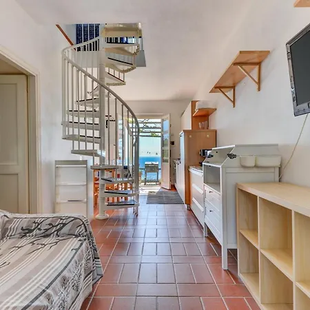 Casa Ebate Apartment *